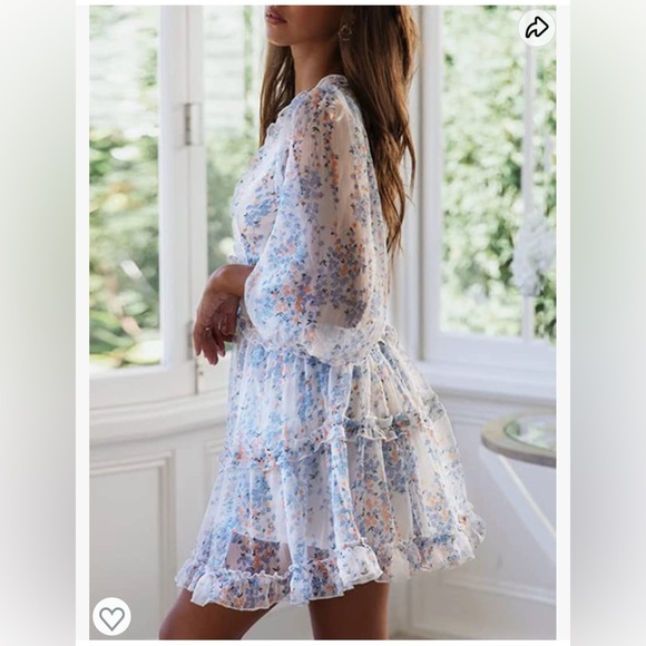 Women’s flirty dress - Picture 4 of 5